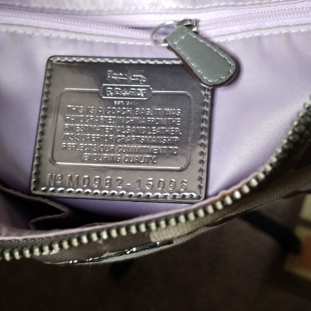 Purse - Picture 3 of 4
